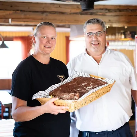 Restaurang Sybarit ベッド・アンド・ブレックファスト